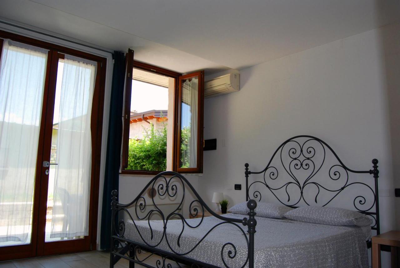 Case Vacanza Le Vele Ντεζεντσάνο ντελ Γκάρντα Εξωτερικό φωτογραφία