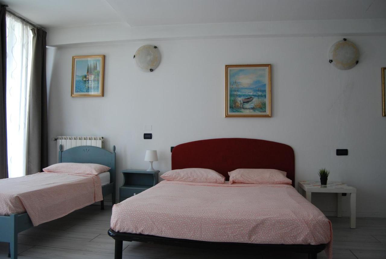 Case Vacanza Le Vele Ντεζεντσάνο ντελ Γκάρντα Εξωτερικό φωτογραφία