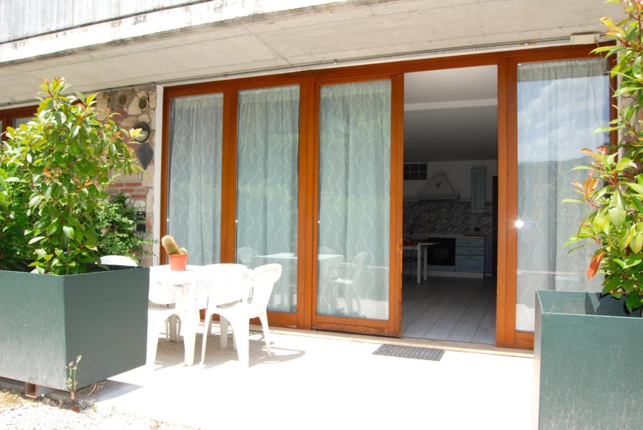 Case Vacanza Le Vele Ντεζεντσάνο ντελ Γκάρντα Εξωτερικό φωτογραφία