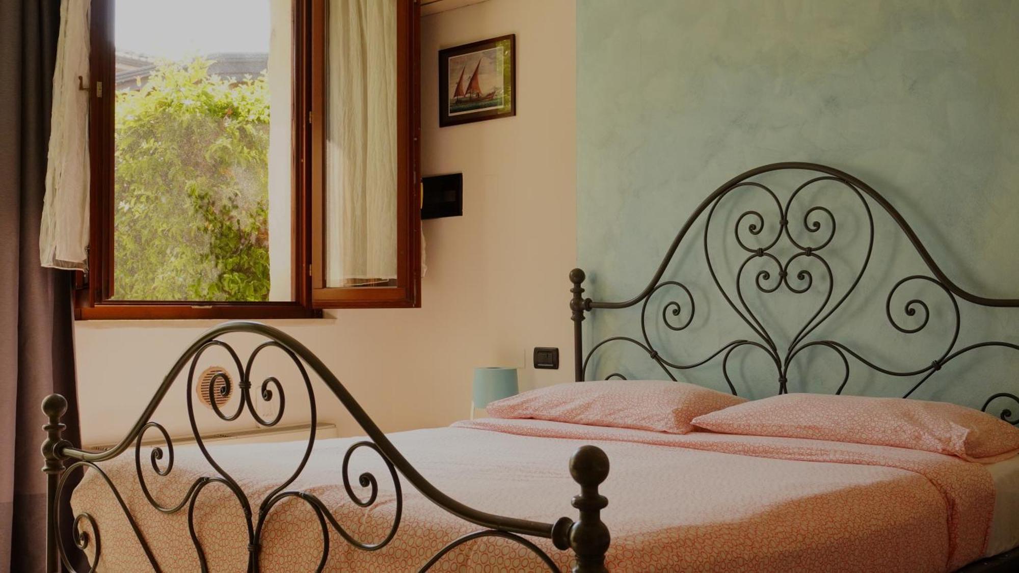 Case Vacanza Le Vele Ντεζεντσάνο ντελ Γκάρντα Εξωτερικό φωτογραφία